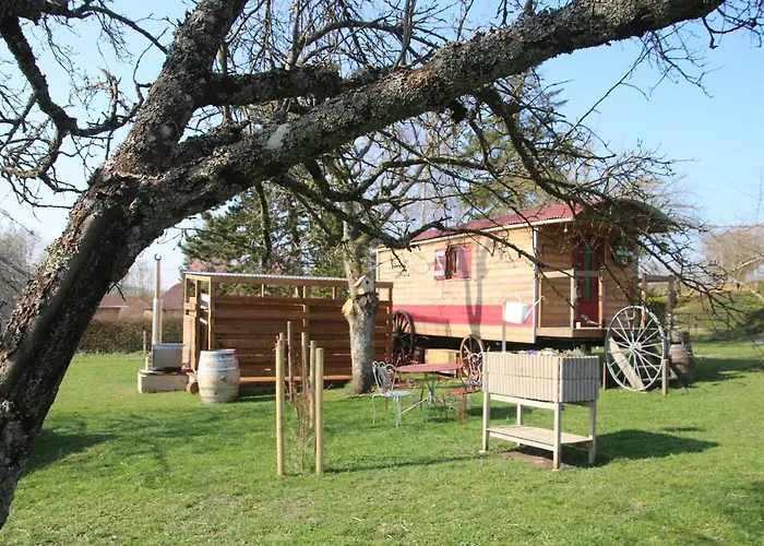 La Roulotte Des Amish & Bain Nordique A Remous Jacuzzi
